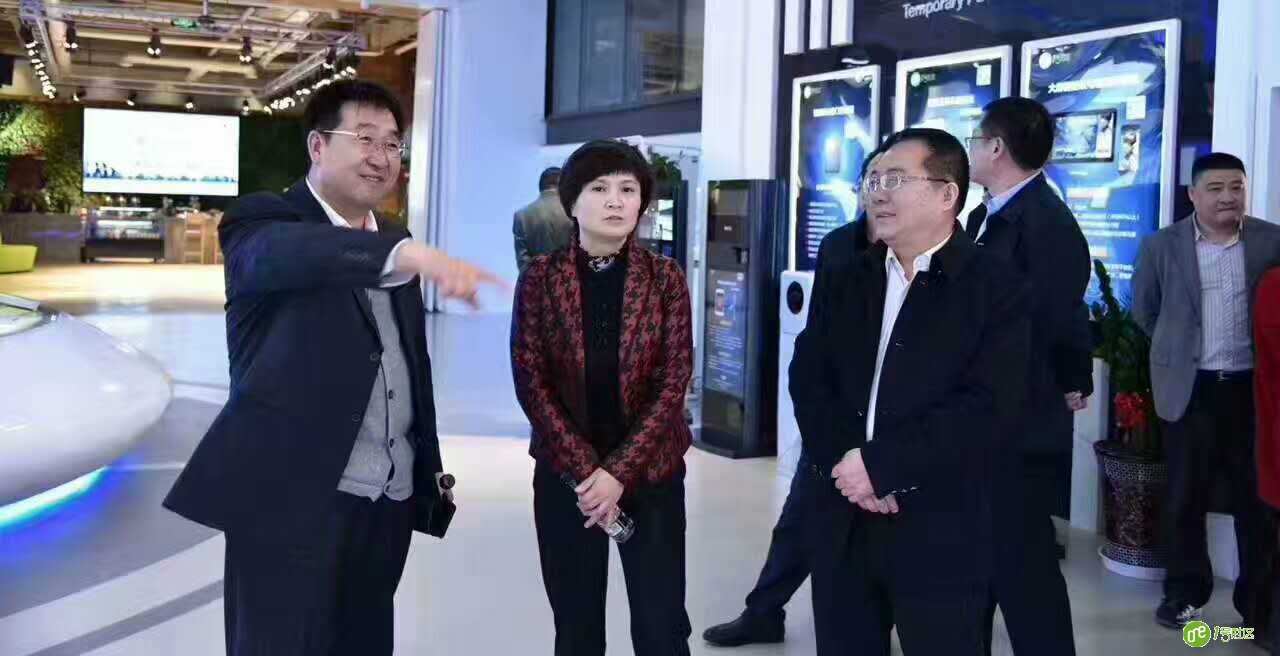 能让两位市长亲临指导的，是这个社区项目...