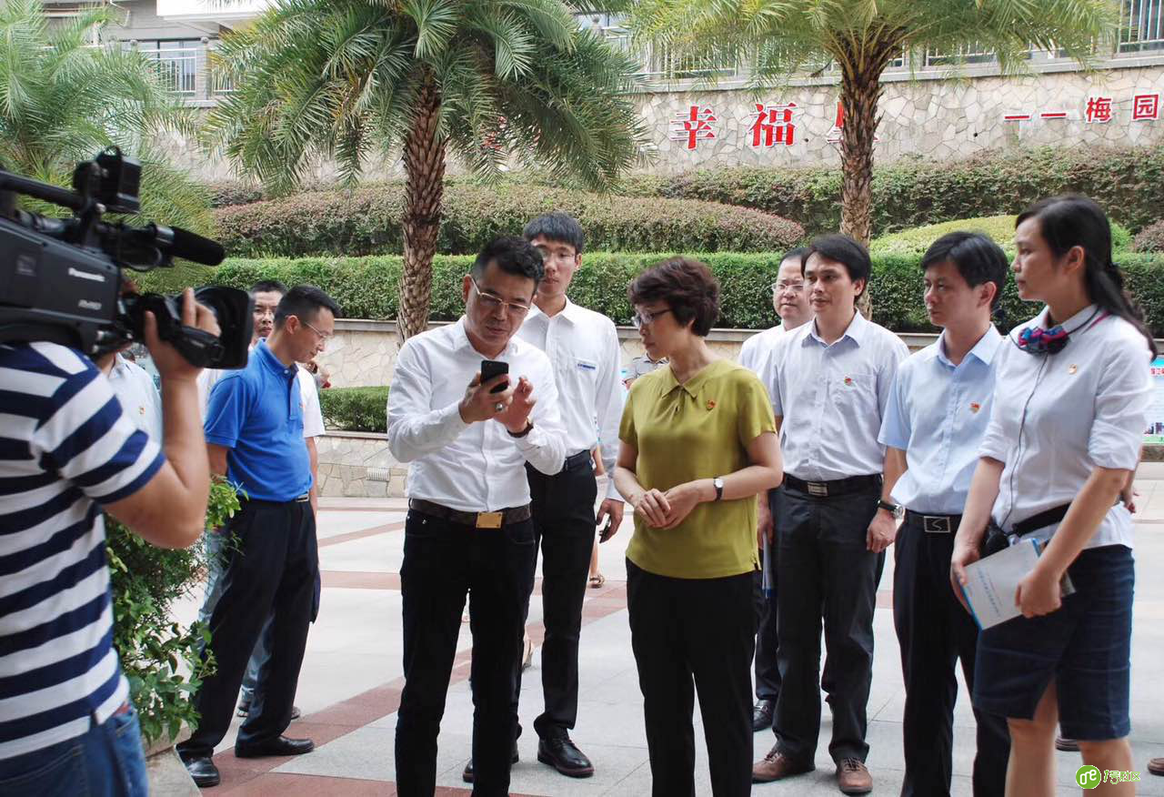 用物联网思维打造智慧社区——鹰潭市委书记调研“1号社区“落地情况