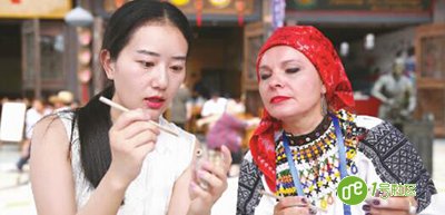 为世界发展注入中国智慧与金砖力量