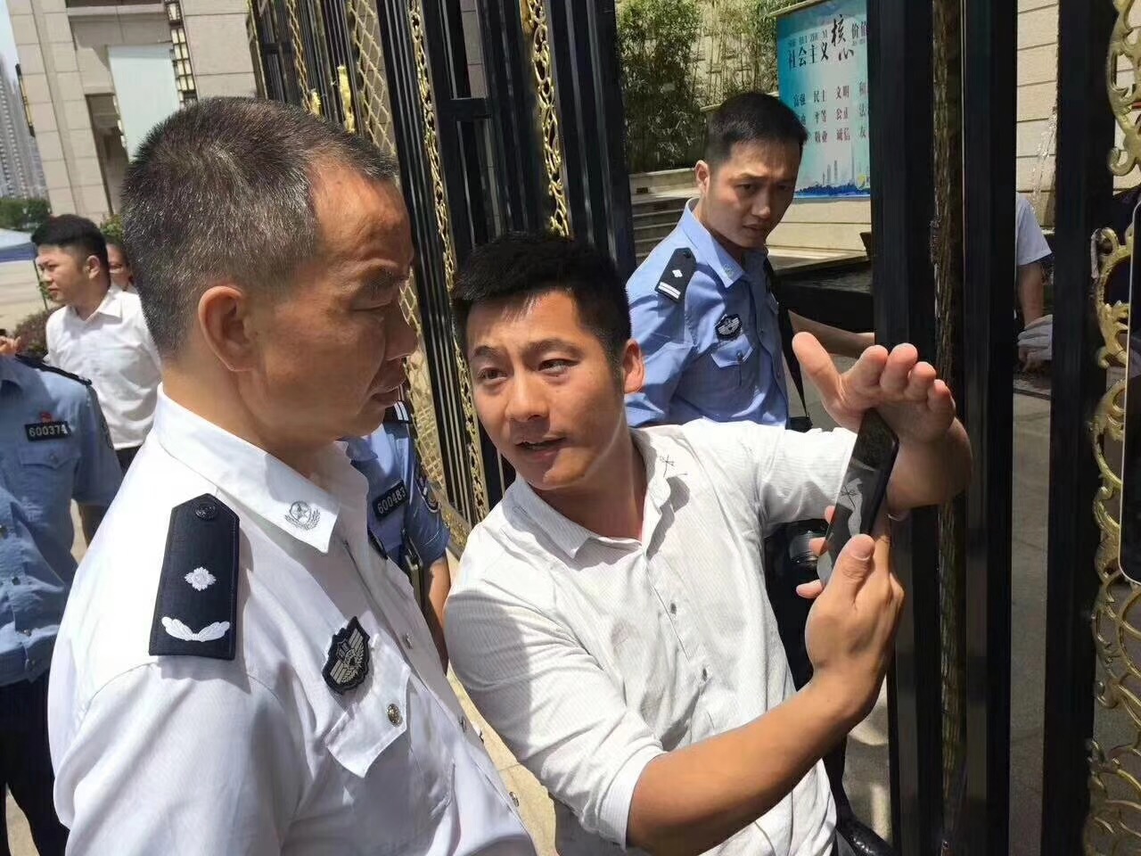 三明市公安局委员会委员、总工程师调研沙县“1号社区”运行情况。