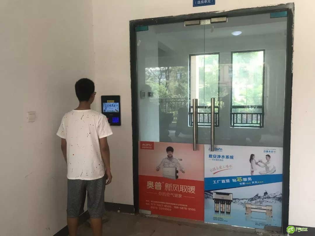 人工智能系统智能门禁感应 柯山有个特别的智慧小区